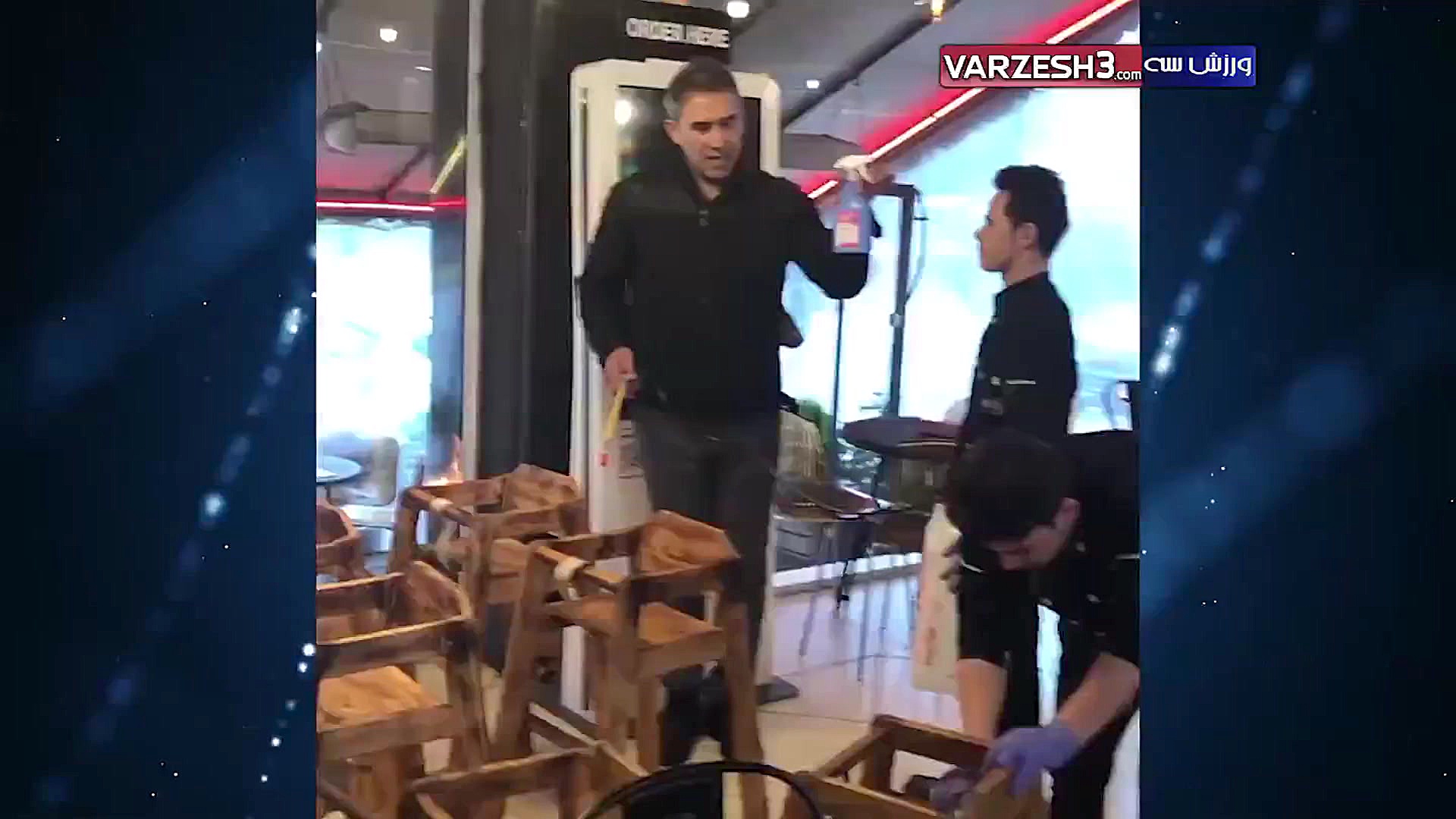 احمدرضا عابدزاده در خط مقدم مب...