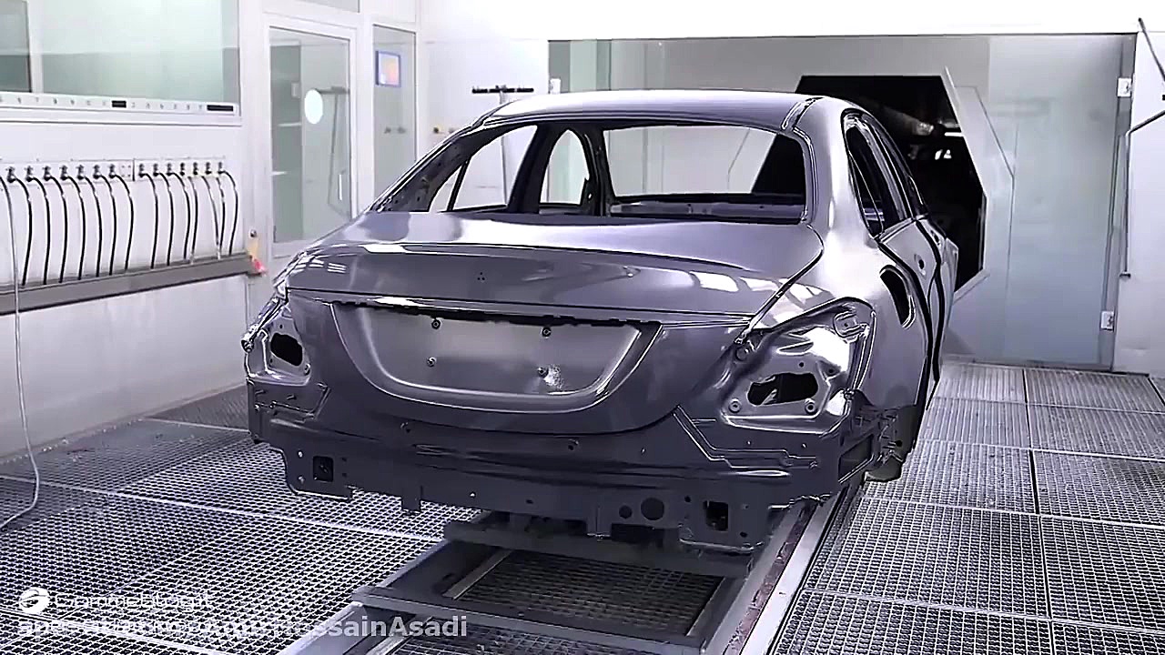 کارخانه مرسدس بنز