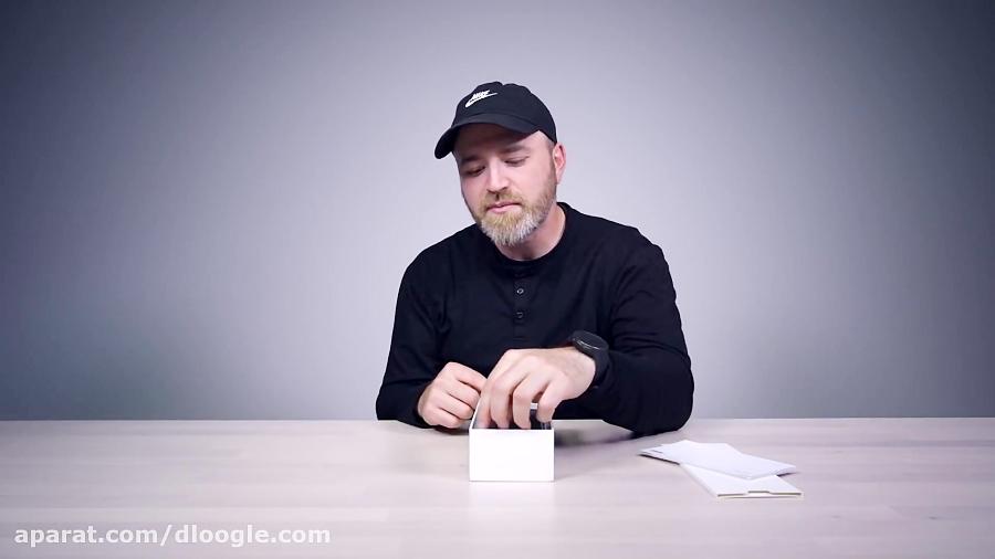 گوشی هوشمند رنو 2