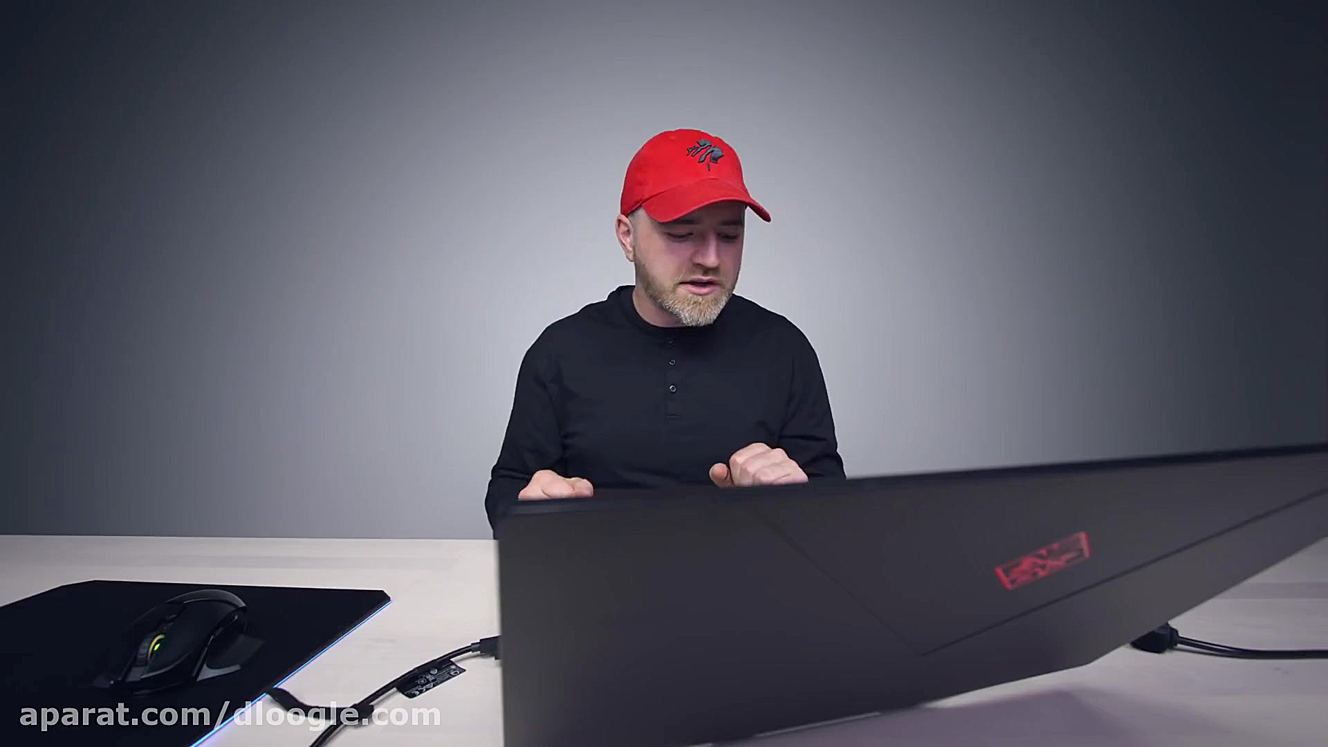 لپ تاپ دو صفحه ای بازی