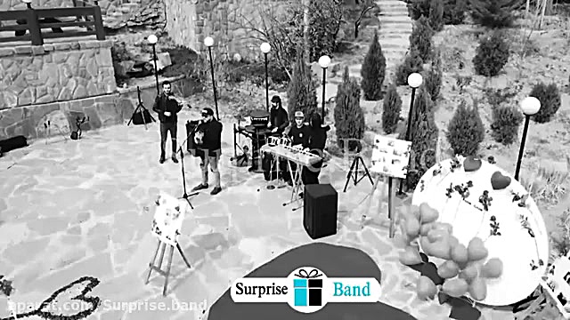 سورپرایز گروه موزیک با سورپرای...
