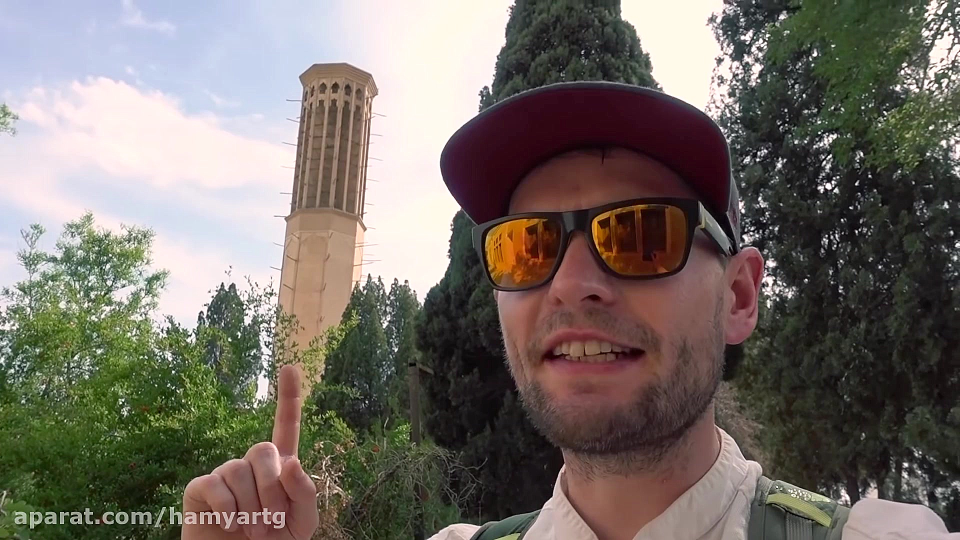 کار های که یک توریست خارجی در...