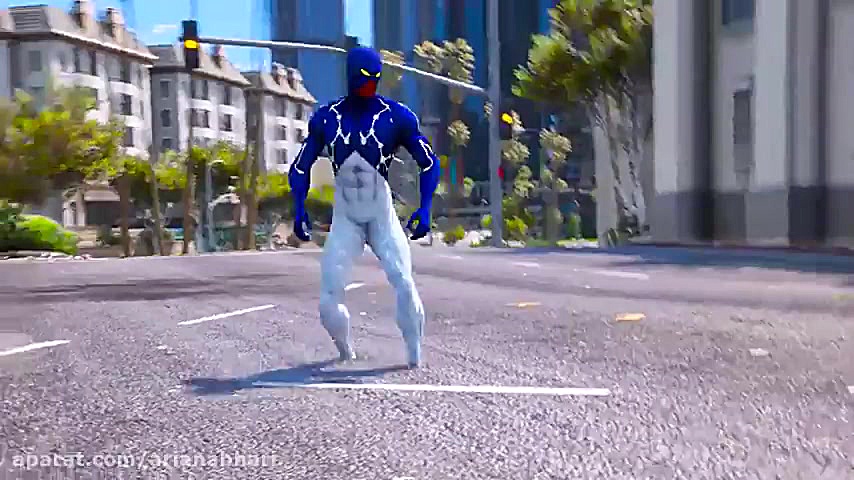 جنگ ارتش مرد عنکبوتی با ارتش ه...