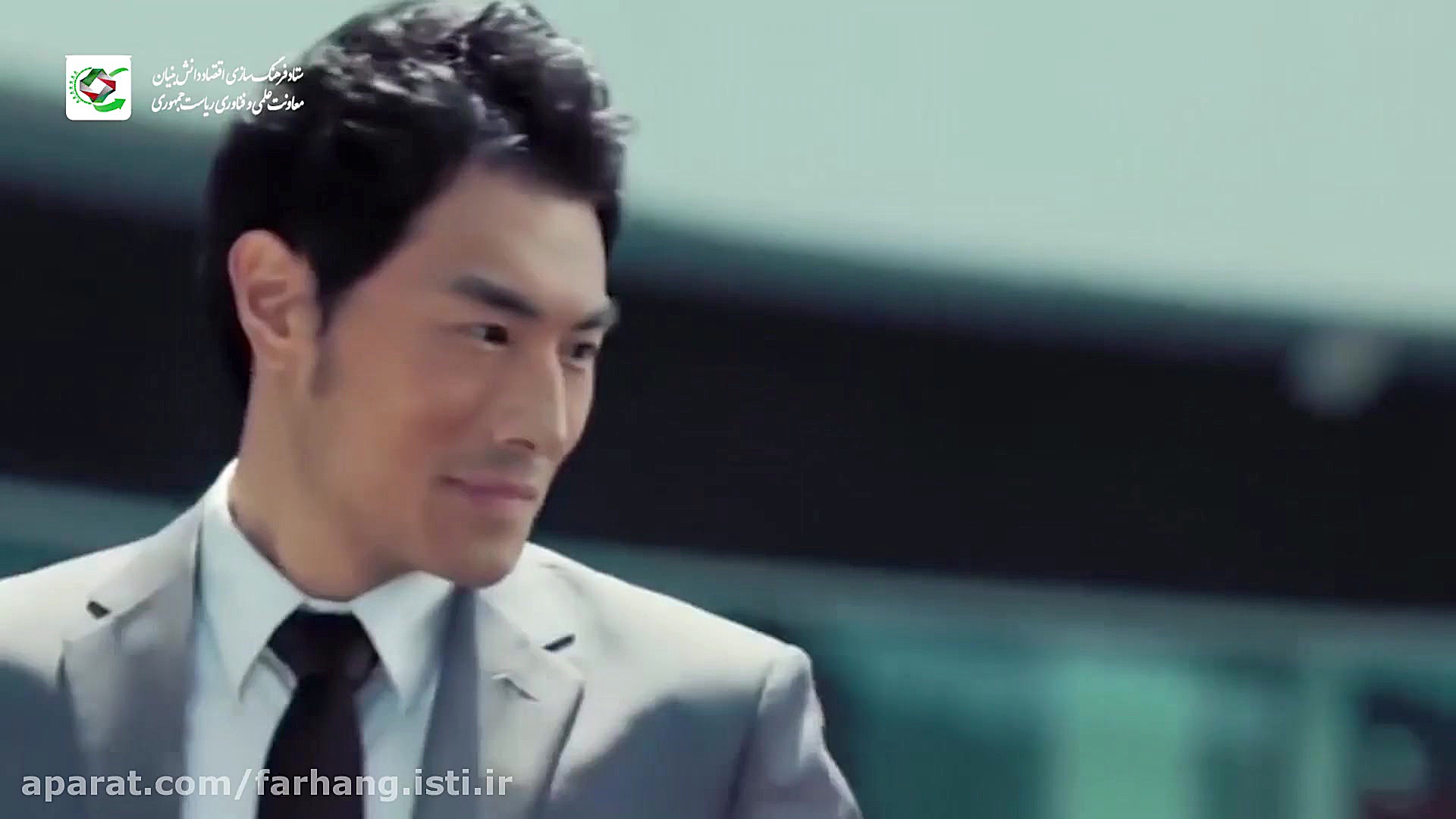 معرفی کتاب بررسی تجربیات جهانی...