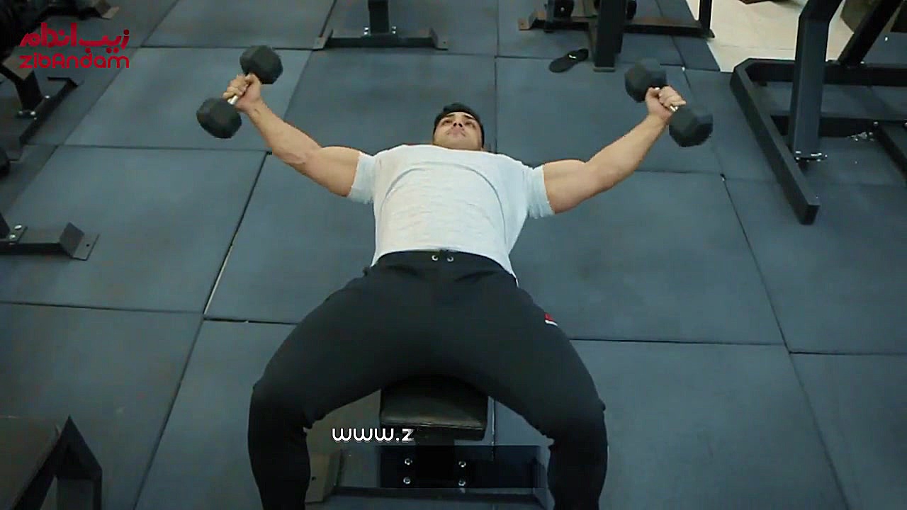 حرکات تمرینی بدنسازی  دمبل چرخ...
