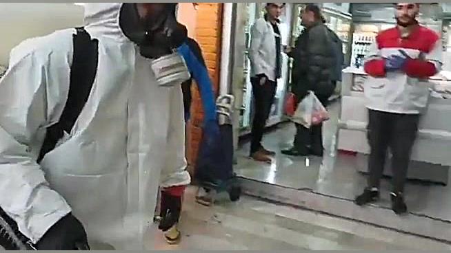 آغاز عملیات آتش نشانی تهران بر...