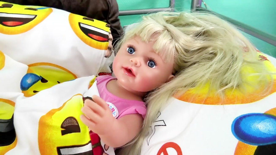 عروسک بیبی بُرن و خواهر برادر...