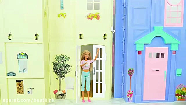 کارتون باربی ، باربی در آمبولا...