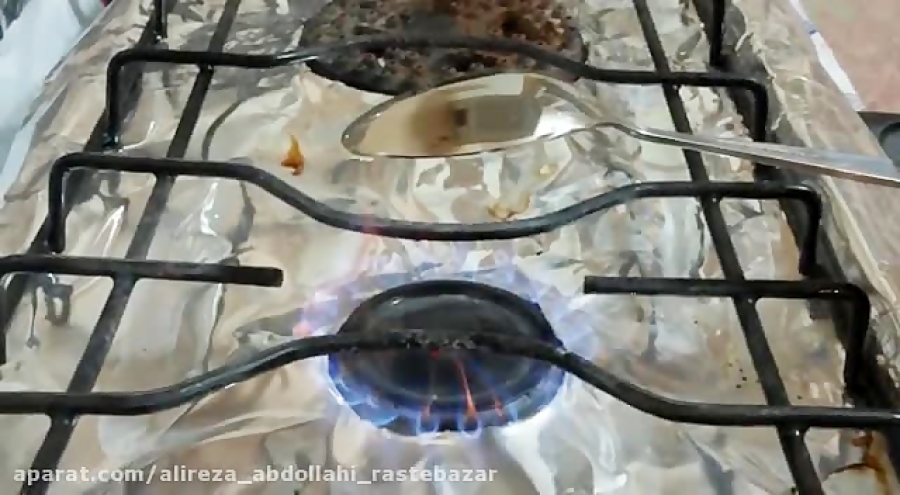 ساخت دستکش یکبار مصرف برای کرو...