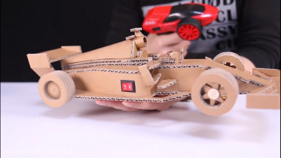 چگونه یک ماشین فرمول 1 بسازیم