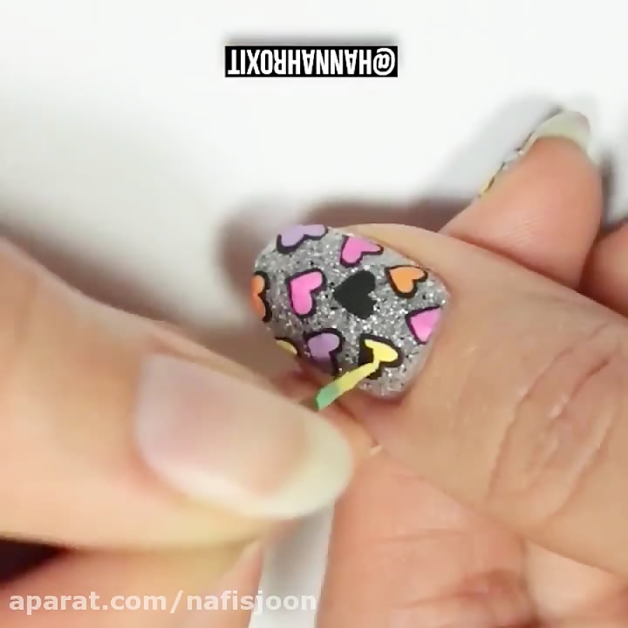 آموزش طراحی ناخن  دیزاین ناخن