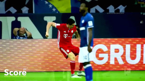 روبرت یک مهاجم نابغه در زمین ف...