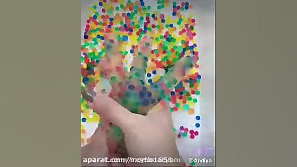 پاره کردن توپ ضد استرس