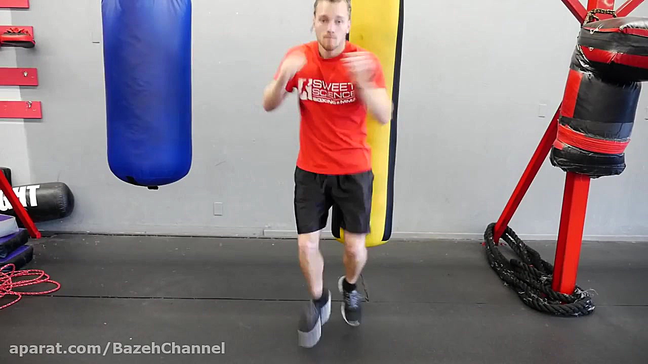 انواع ضربات زانو در موی تای