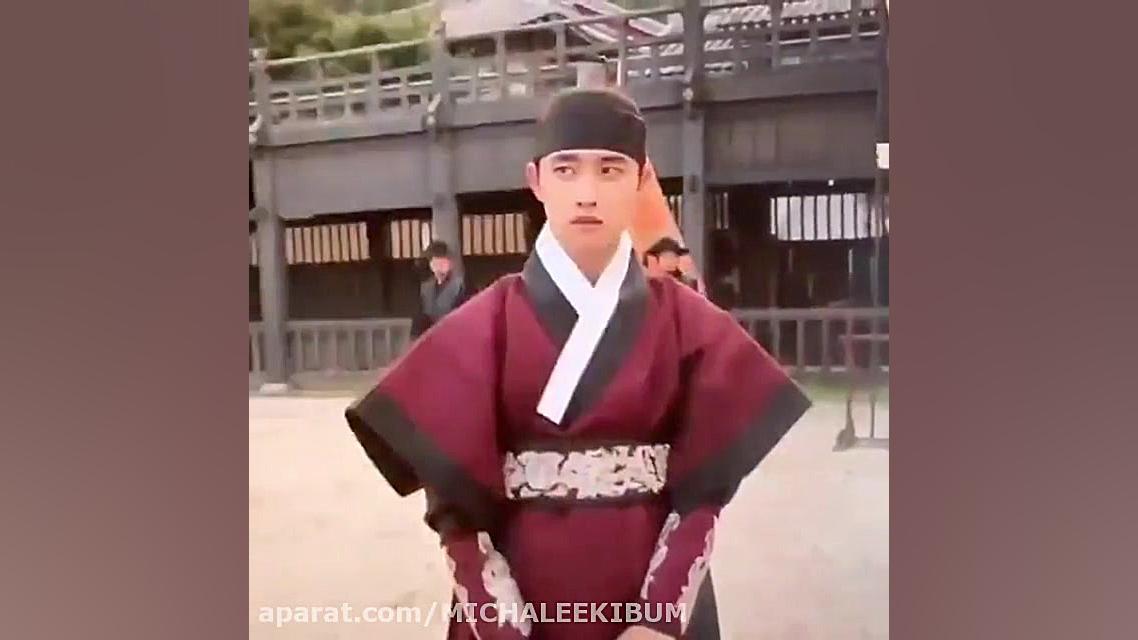 وقتی معلم انلاین درس میده و می...