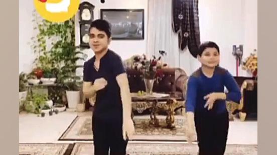 وقتی که مدرسه ها تعطیله