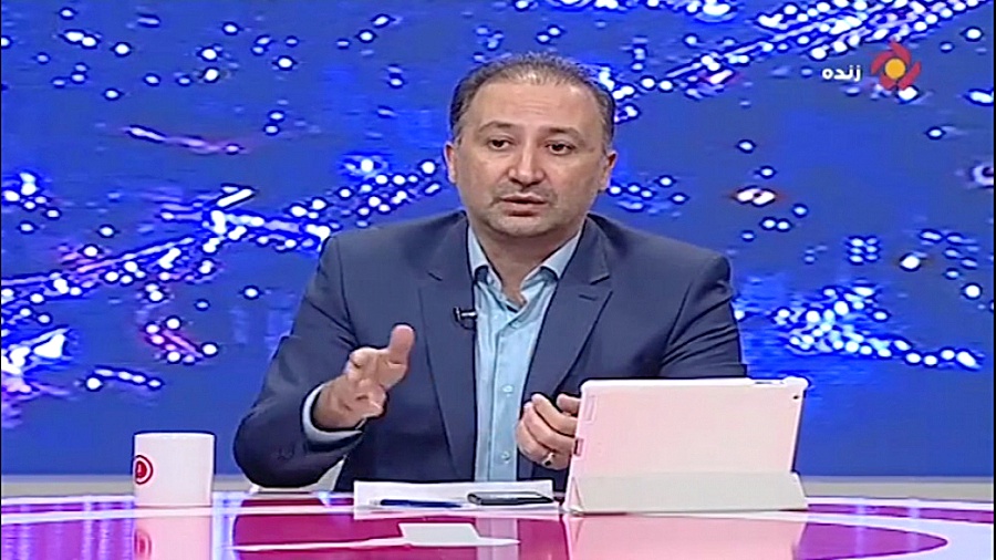 اهدای جام زرین &quot;بیشعوری&q...