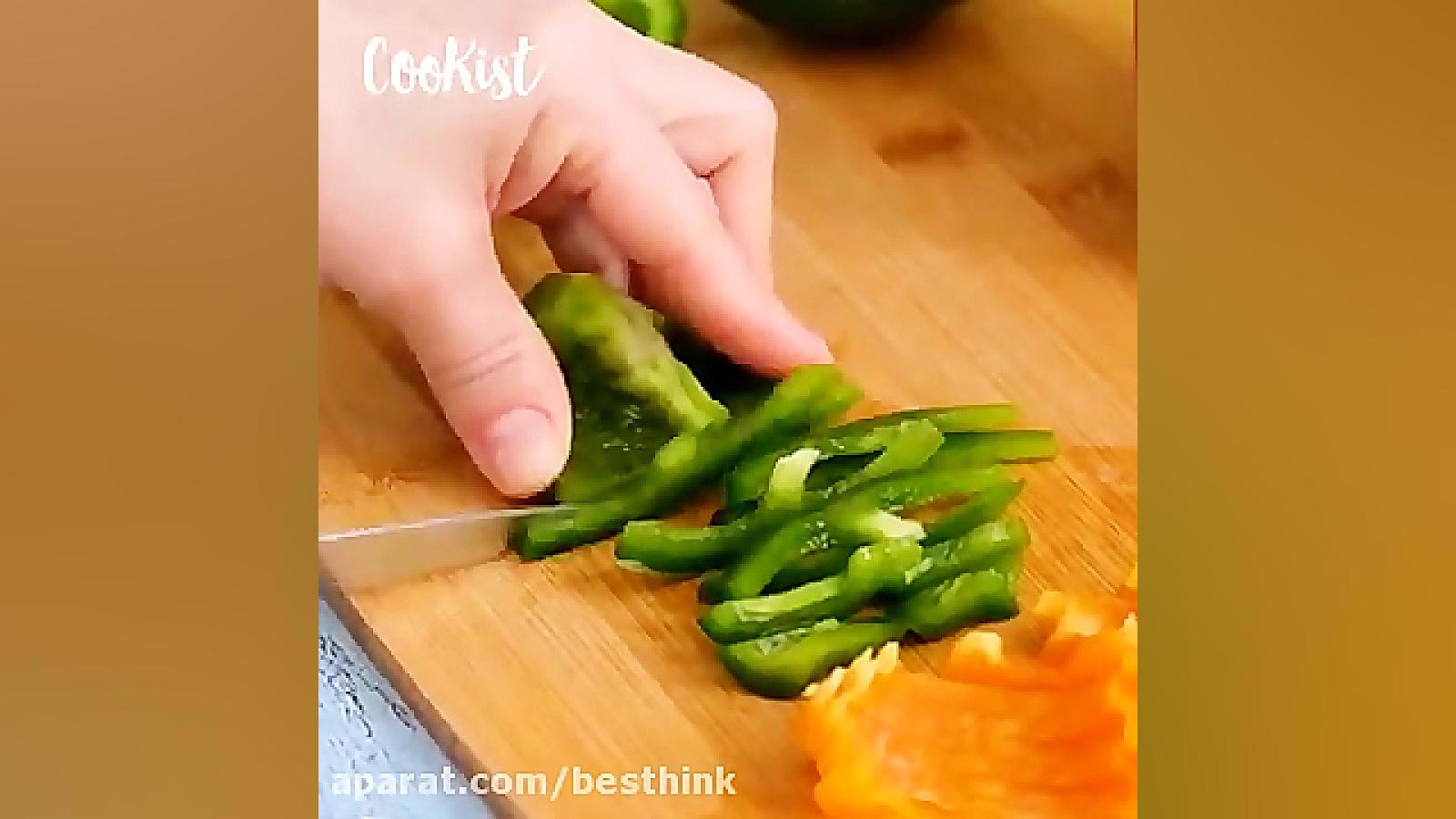 طرز تهیه نان فلفل دلمه ای جدید...