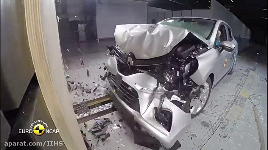 تست تصادف رنو کلیو