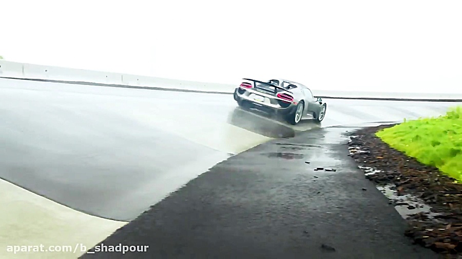 رسمی  پورشه  سرقت اتومبیل