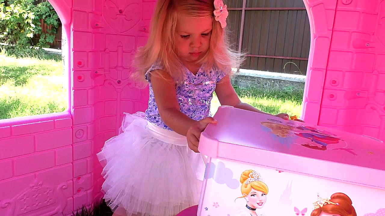 دیانا و اسباب بازی ها  قسمت 14...