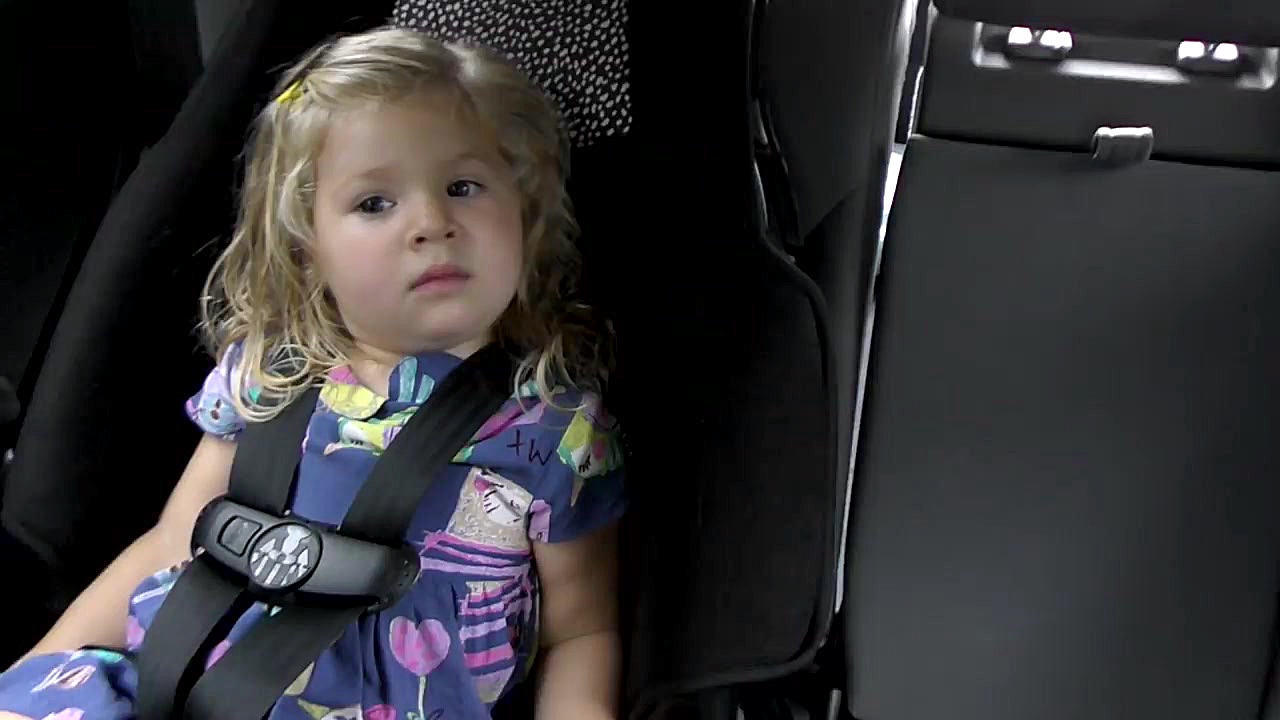 دیانا و اسباب بازی ها  قسمت 16...