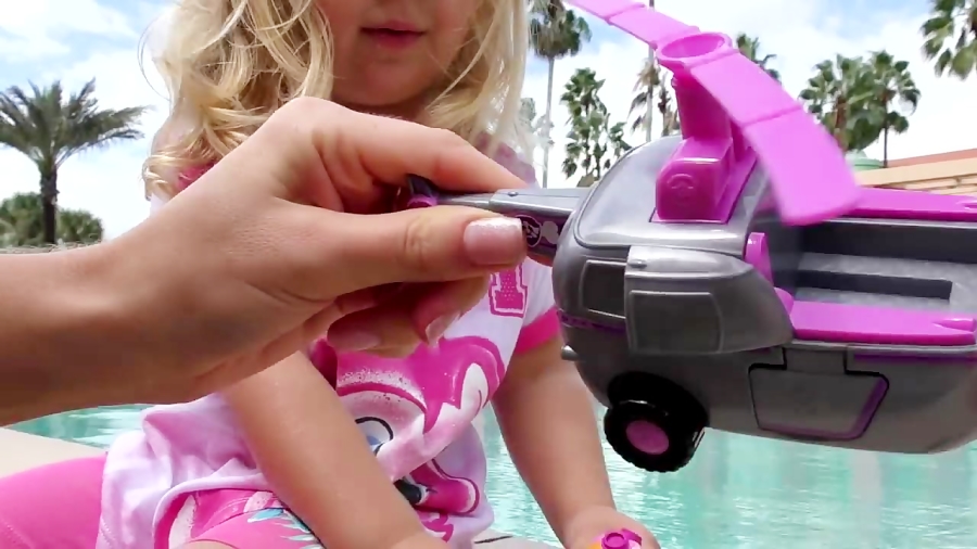 دیانا و اسباب بازی ها  قسمت 16...