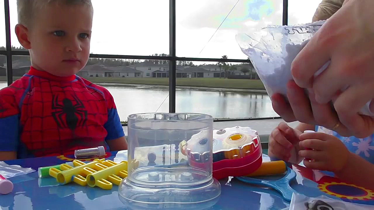 دیانا و اسباب بازی ها  قسمت 19...