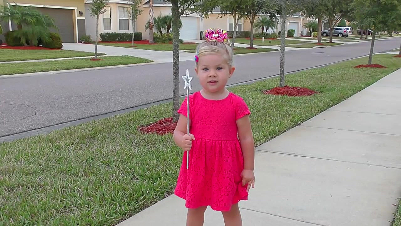 دیانا و اسباب بازی ها  قسمت 19...