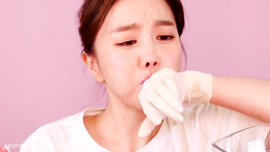 چالش فود اسمر.توت فرنگی و خامه...