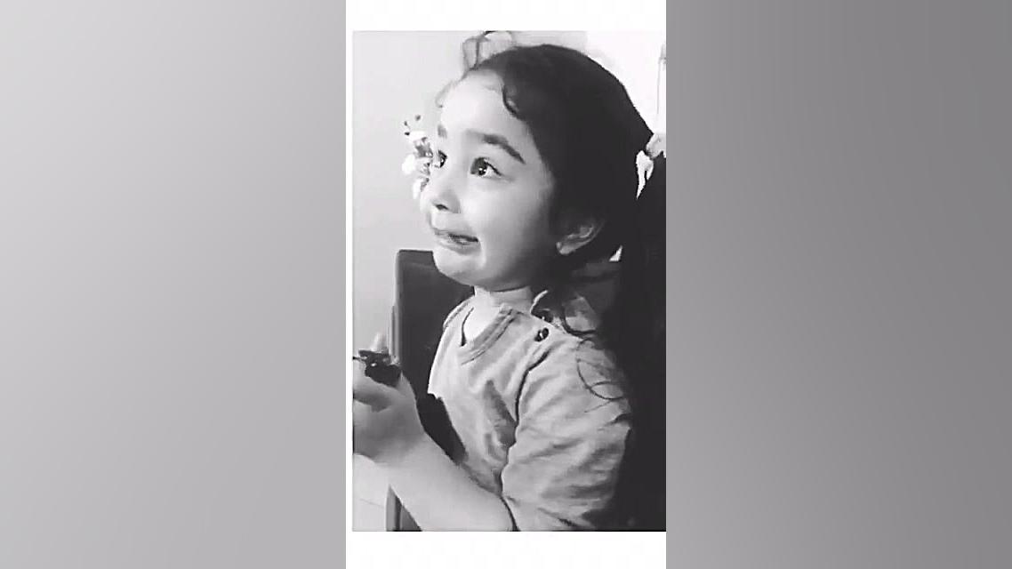 یکی از گودزیلا های دهه نودی