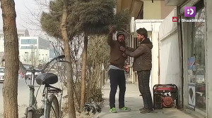 کمره مخفی  تو صبر که مه امی در...