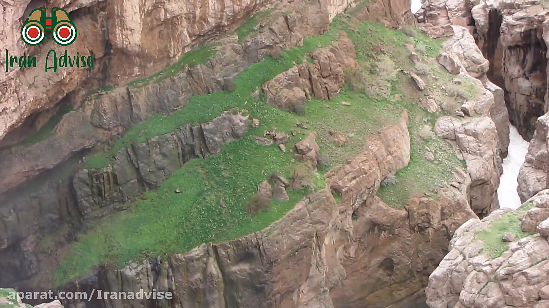 ویدئویی از آبشار عظیم کردیت اس...