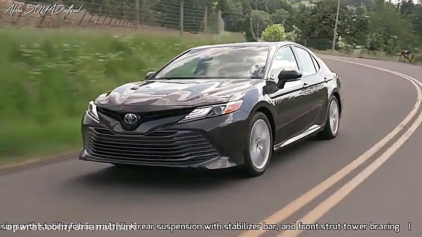 بررسی تویوتا کمری 2020