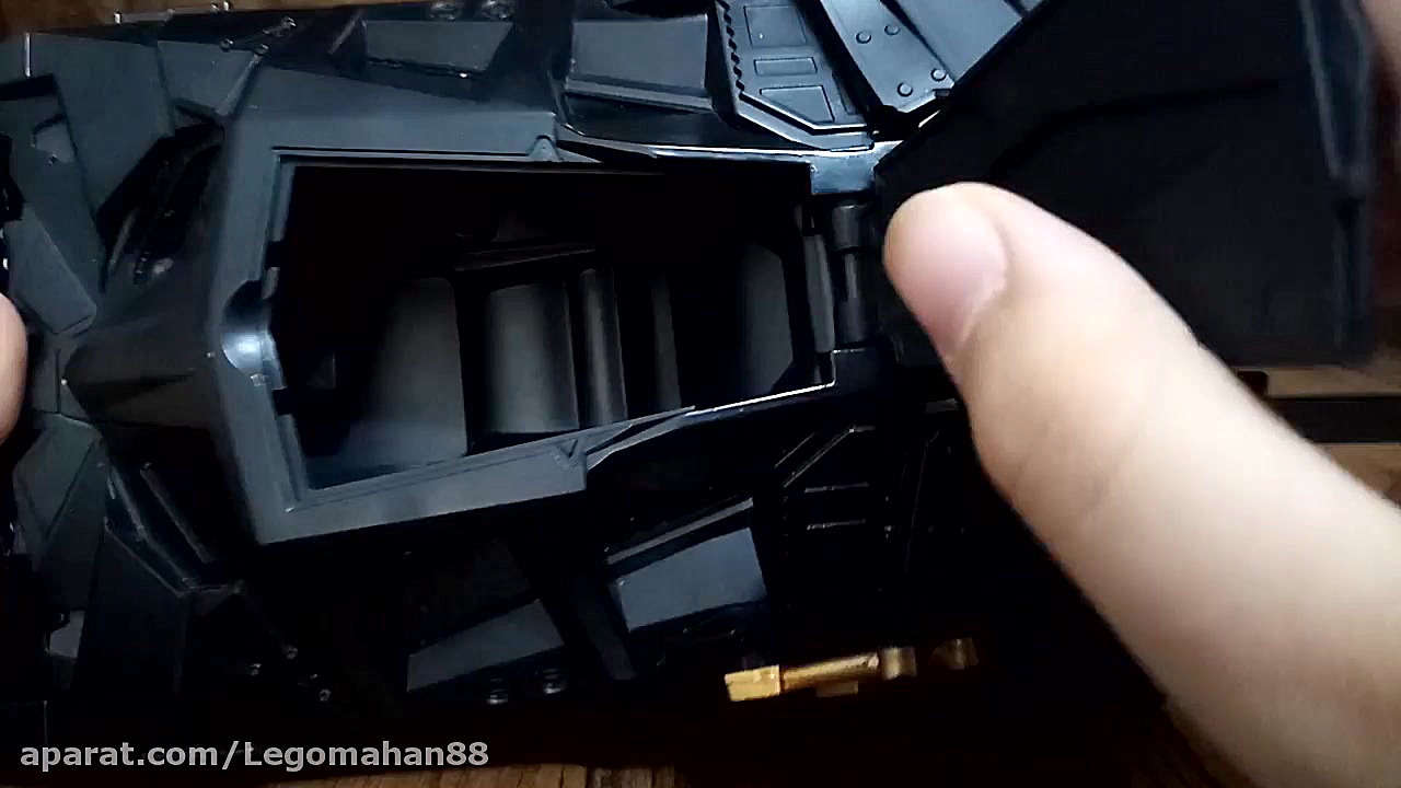 معرفی اکشن فیگور بتمن و ماشینش