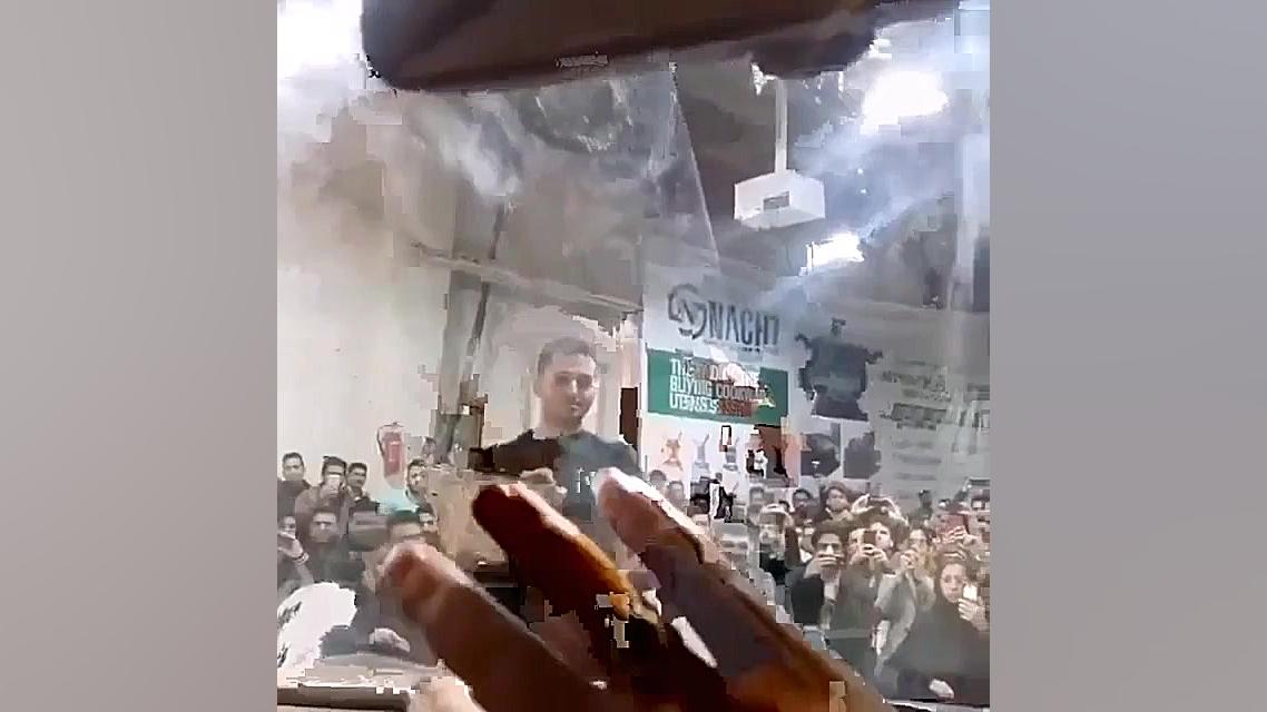 آبگریز شدن شیشه نیسان جوک با ن...