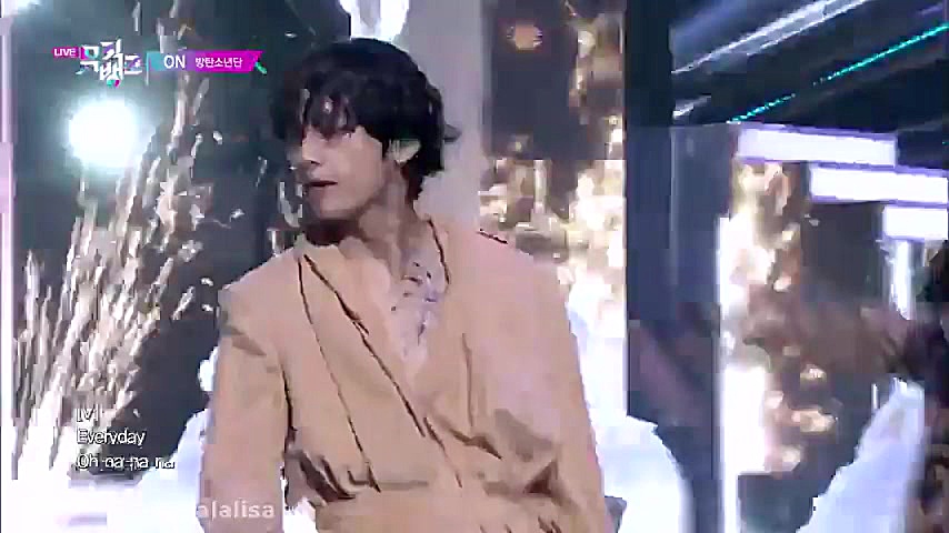 اجرای اهنگ ON از بی تی اس BTS...