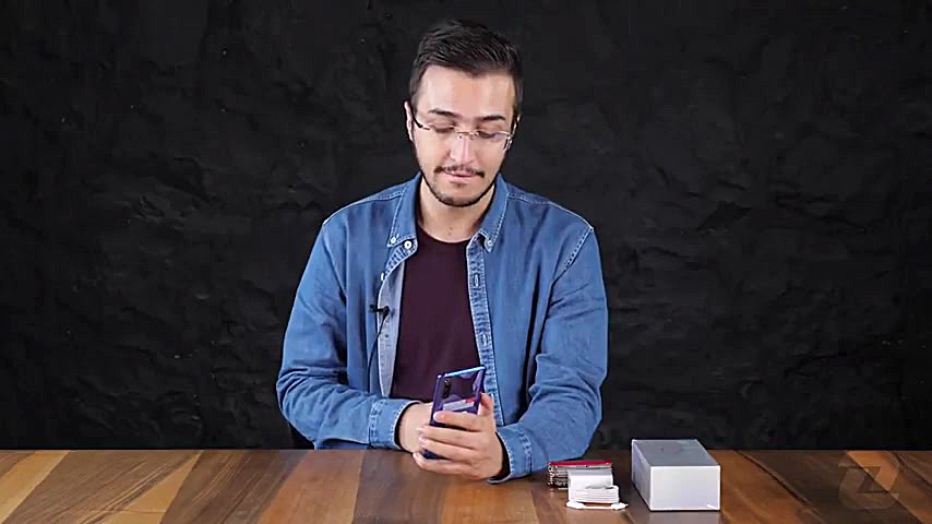 Unboxing Xiaomi Mi 9 جعبه گشای...