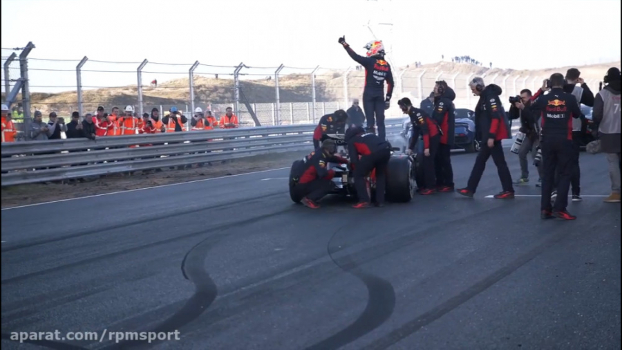 رانندگی مکس ورشتپن، راننده تیم...