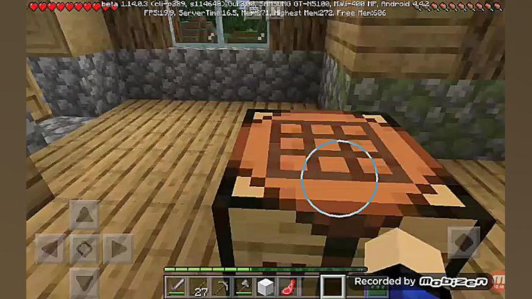 بازی کردن survival در ماینکراف...