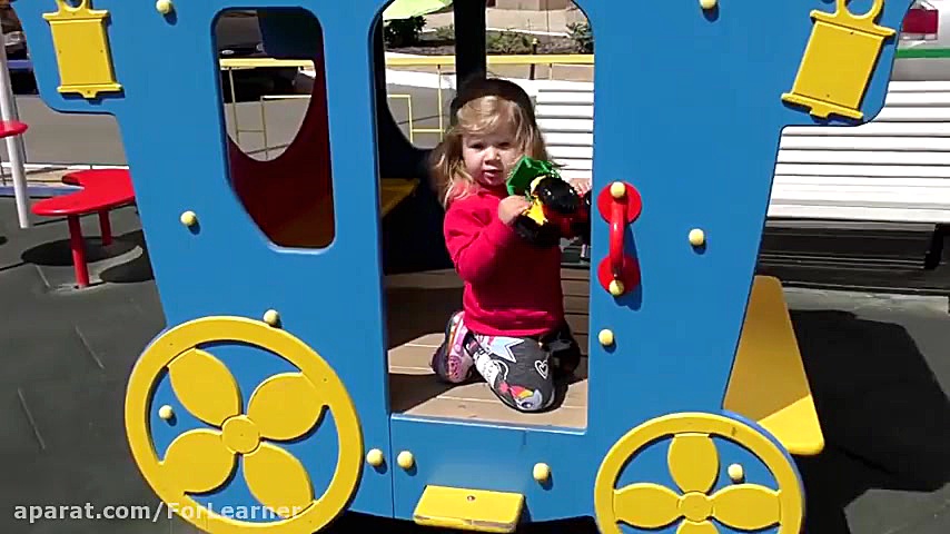 ماجراهای دیانا  بازی در بیرون...