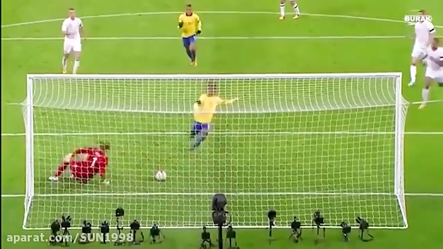 سیو های فوق العاده زیبای پنالت...
