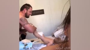 وقتی باباها می خوان پوشک بچه ر...