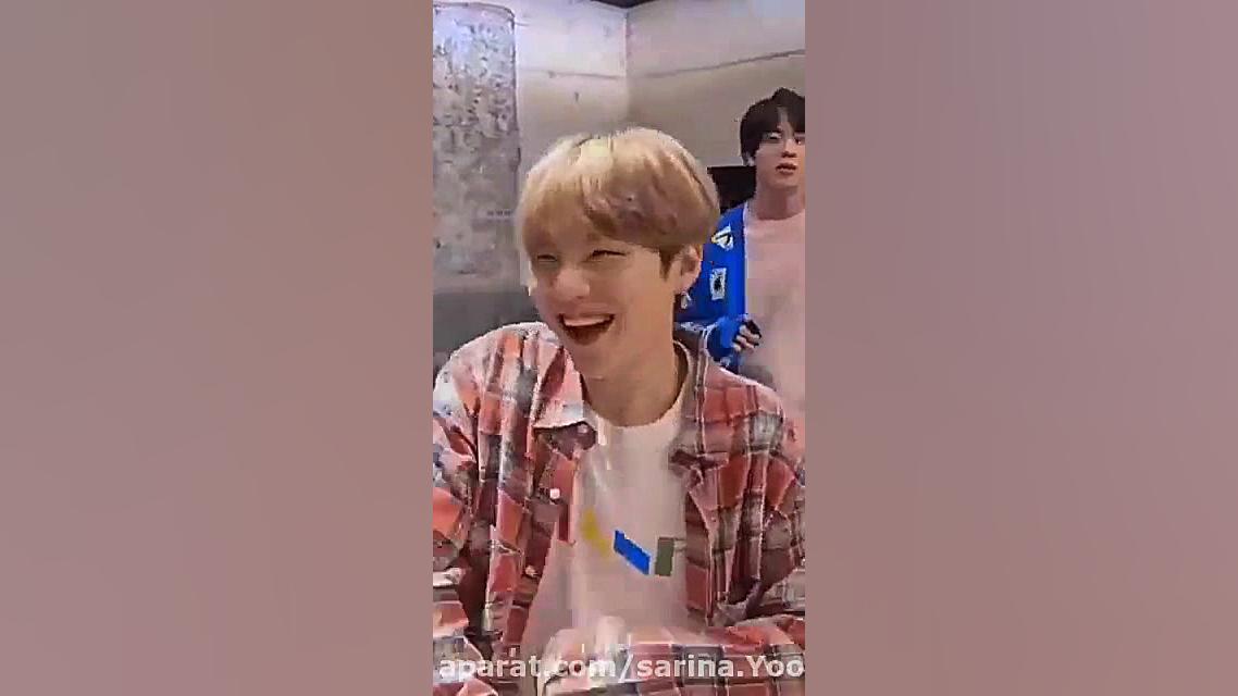 تبلیغ موبایل سامسونگ با بی تی...