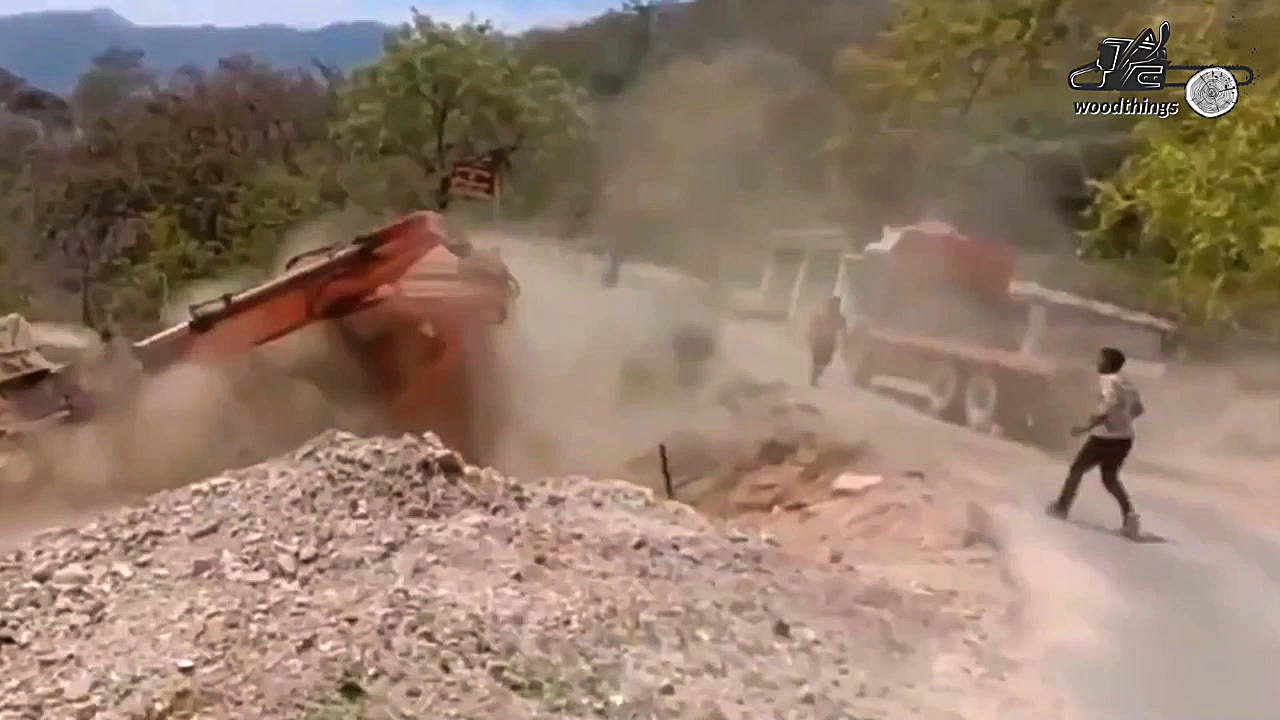 حوادث خطرناک برای خودروهای سنگ...