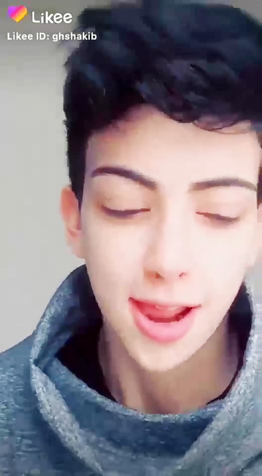 شکیب ایموجی