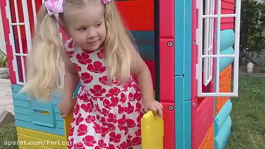 ماجراهای دیانا  دیانا با عروسک...