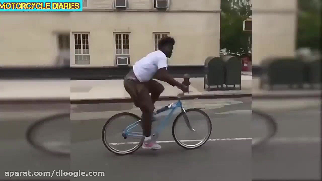 کلیپ طنز و دیدنی از موتور سوار...