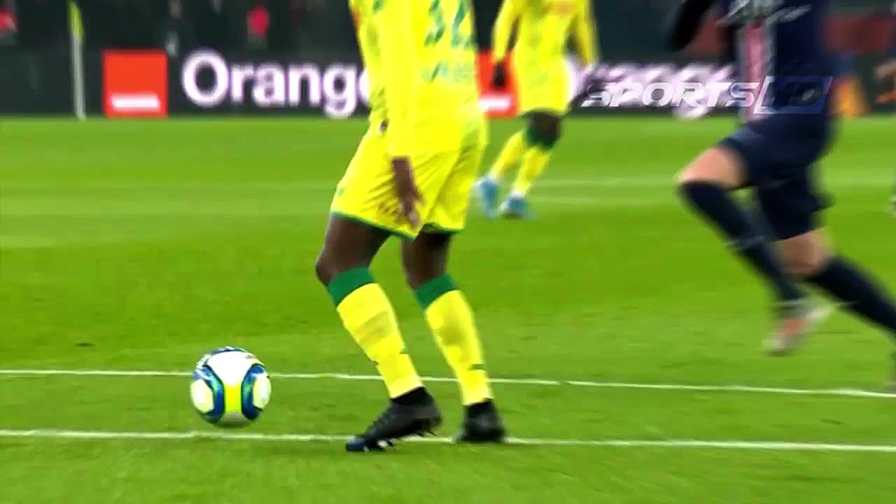 تکنیک های فوق العاده در فوتبال...