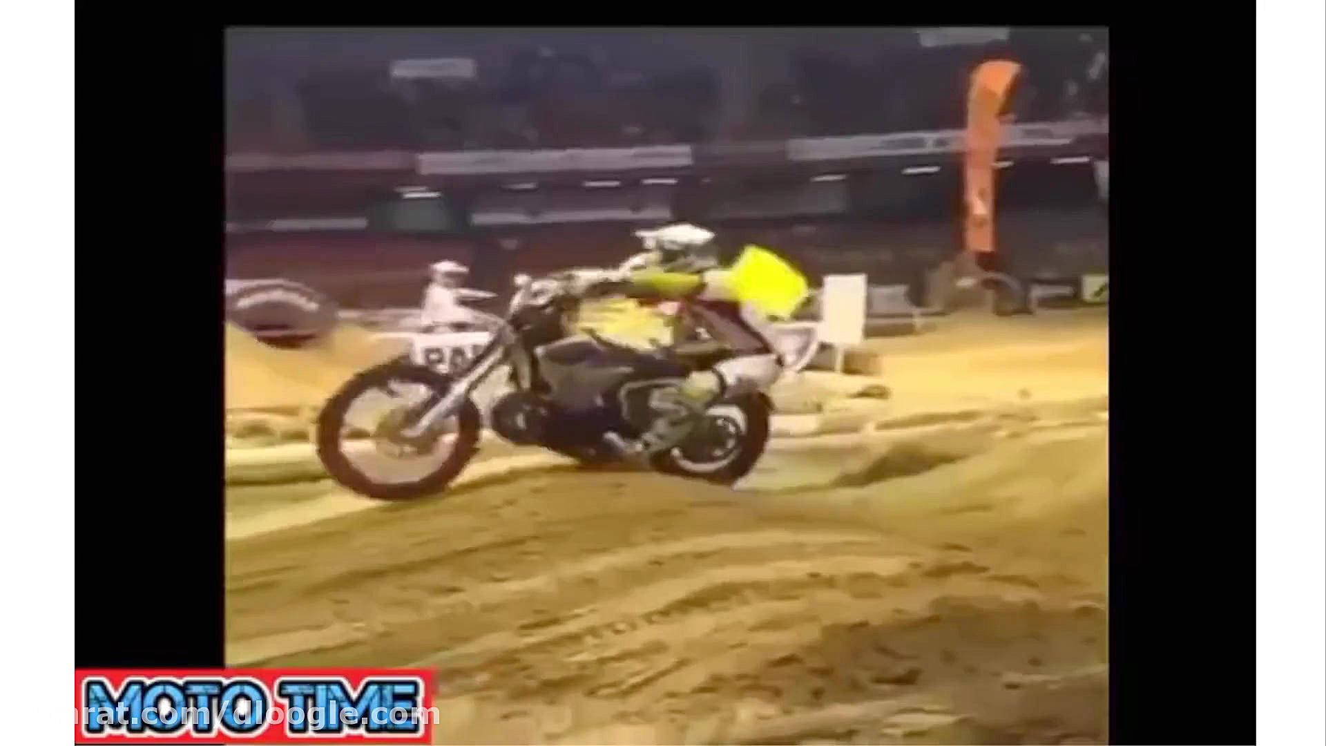 حرکات نمایشی با موتور سنگین با...